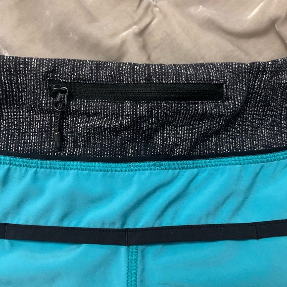 D O N A T E D Lululemon Women's Teal and Black Athletic Shorts size 8 - Picture 5 of 8